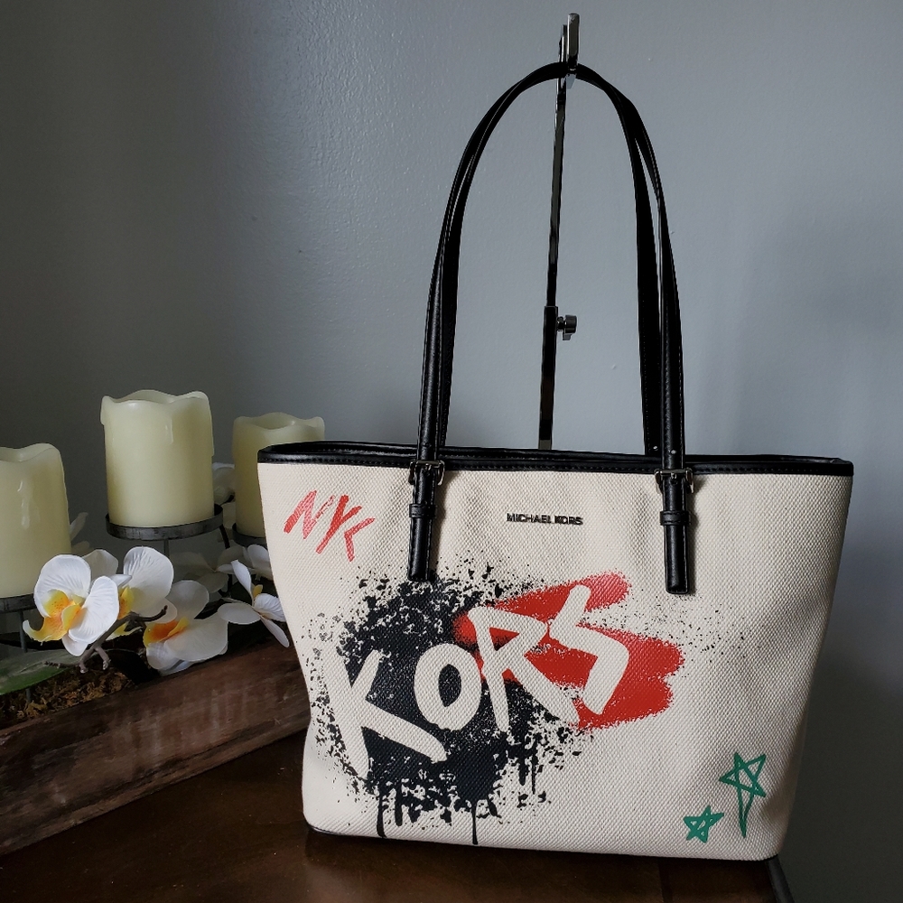 Michael Kors Jet Set MD Carryall Tote